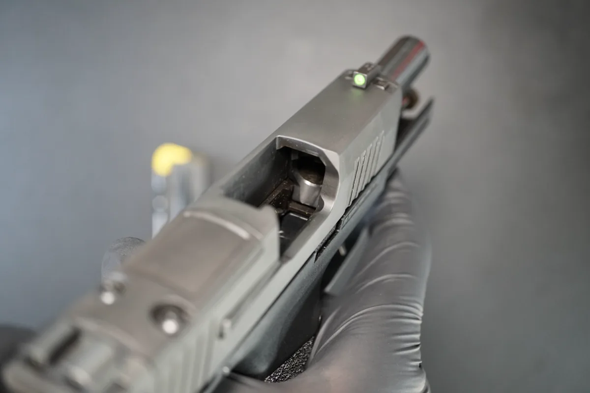 Inspecting the empty chamber of the P365